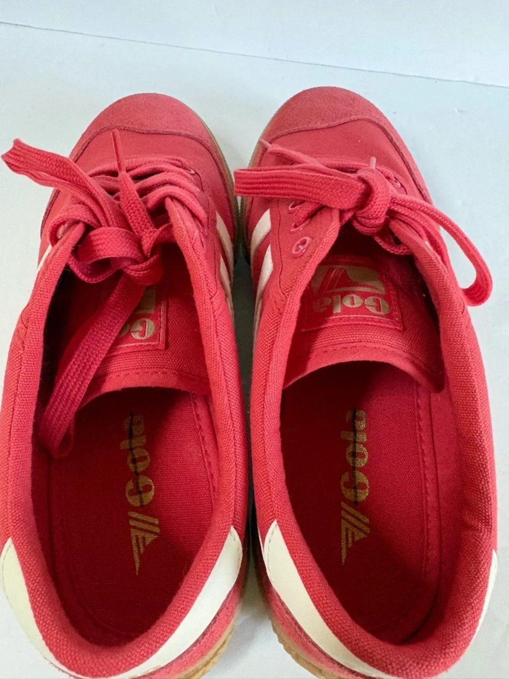 NWT Gola Badminton Court Sneakers Size 8 Women’s
